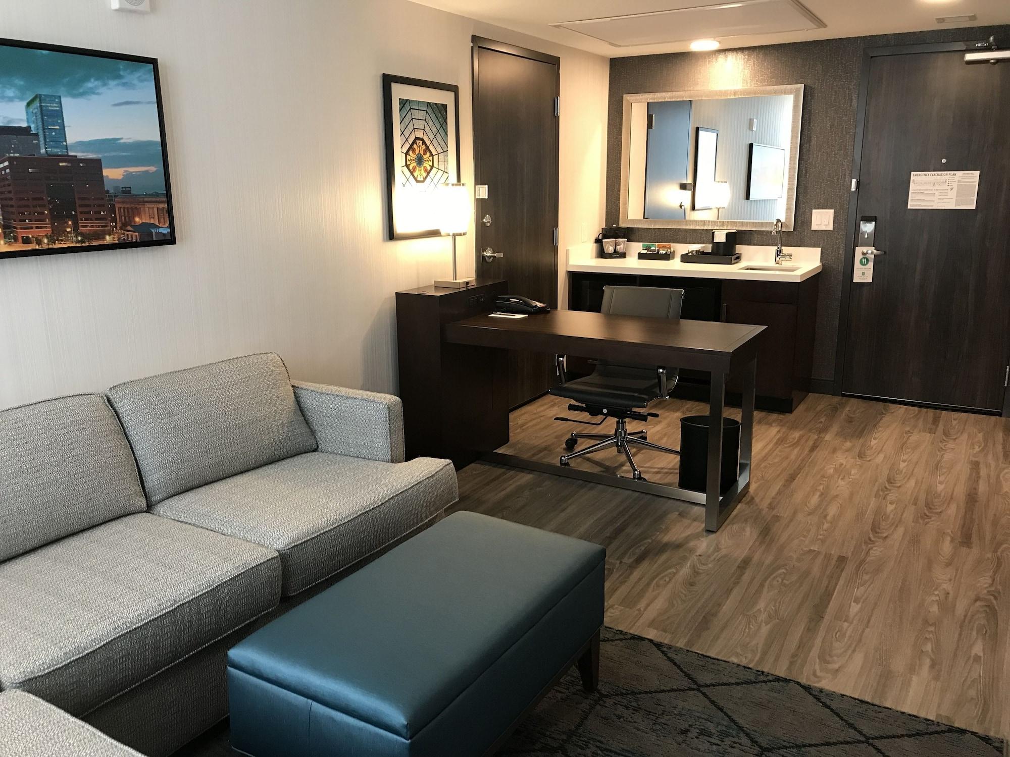 Hotel Embassy By Hilton Indianapolis Airport Plainfield