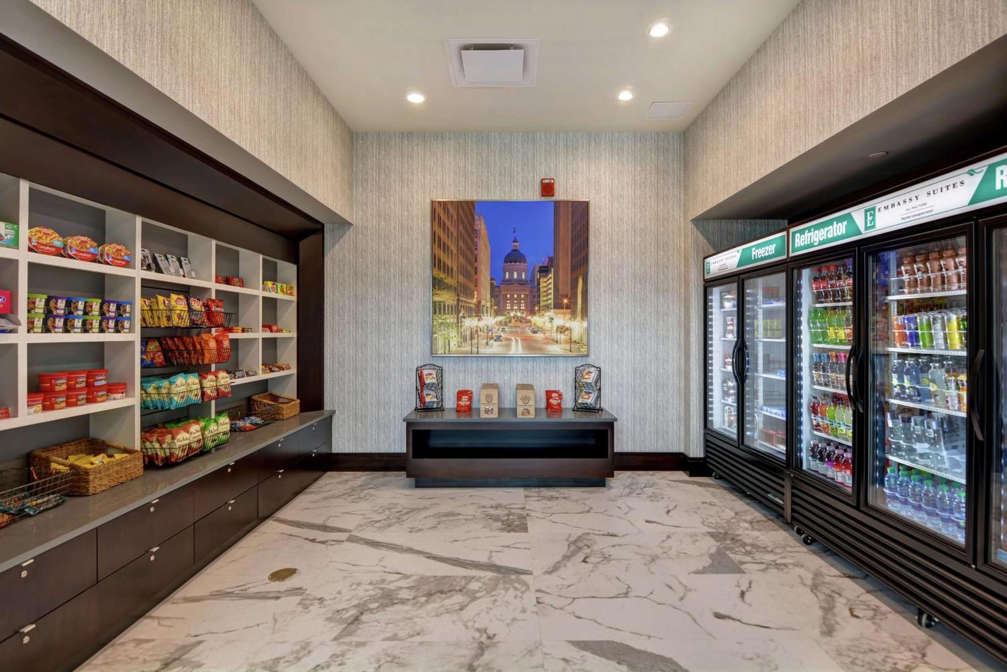 Embassy By Hilton Indianapolis Airport Hotel Plainfield
